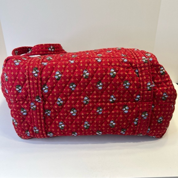 Vera Bradley Miller Travel Tote Bag in Provincial Red 2000 Pattern Gently Used - Picture 4 of 8